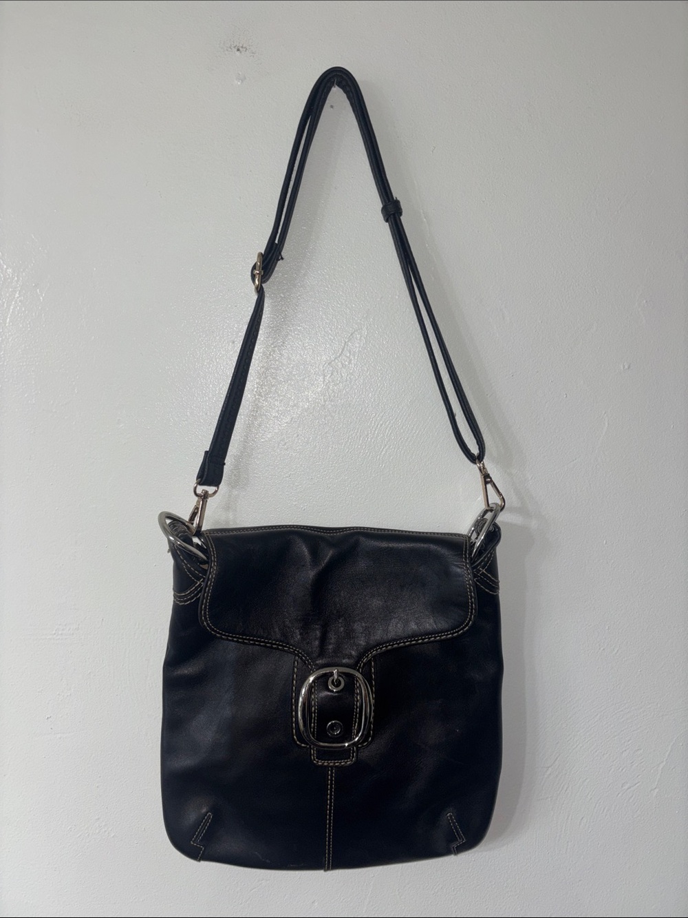 Vintage Coach Bleeker Black Genuine Leather Handbag Bag Purse Large Buckle Silve
